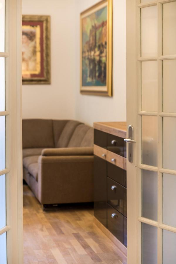 Villa Carolina Ριέκα Εξωτερικό φωτογραφία